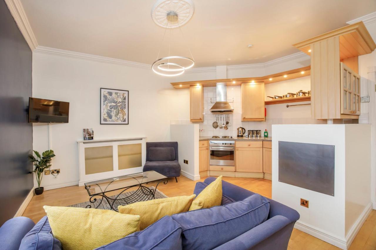 Shambles Suites In The Centre Of York, Sleeps 16 Bagian luar foto