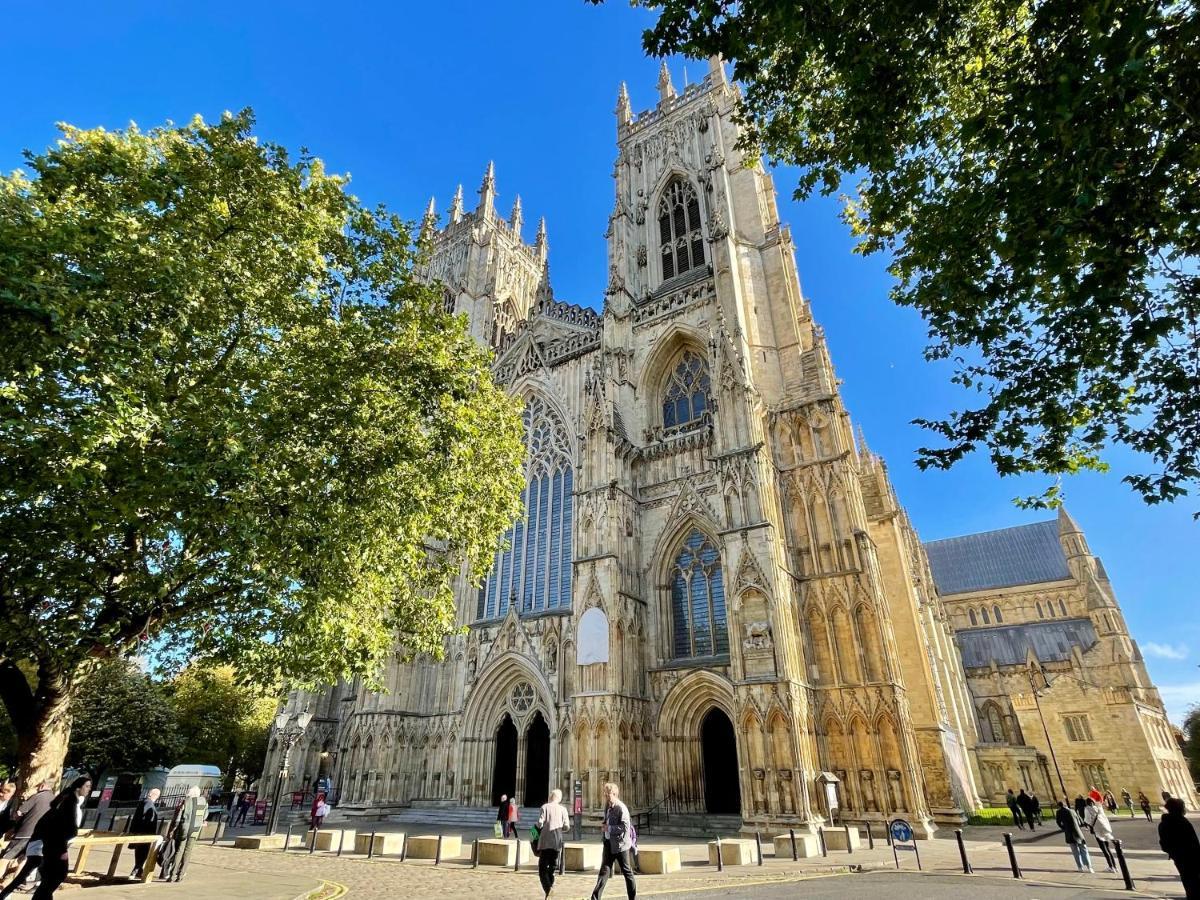 Shambles Suites In The Centre Of York, Sleeps 16 Bagian luar foto