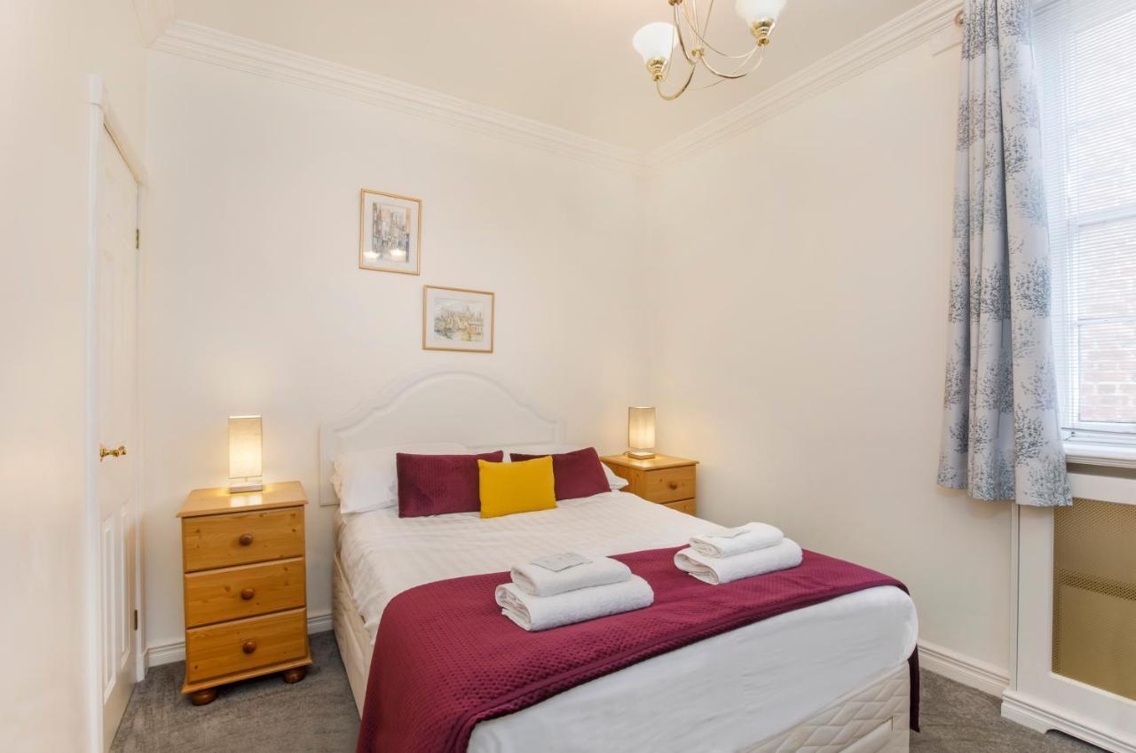 Shambles Suites In The Centre Of York, Sleeps 16 Bagian luar foto
